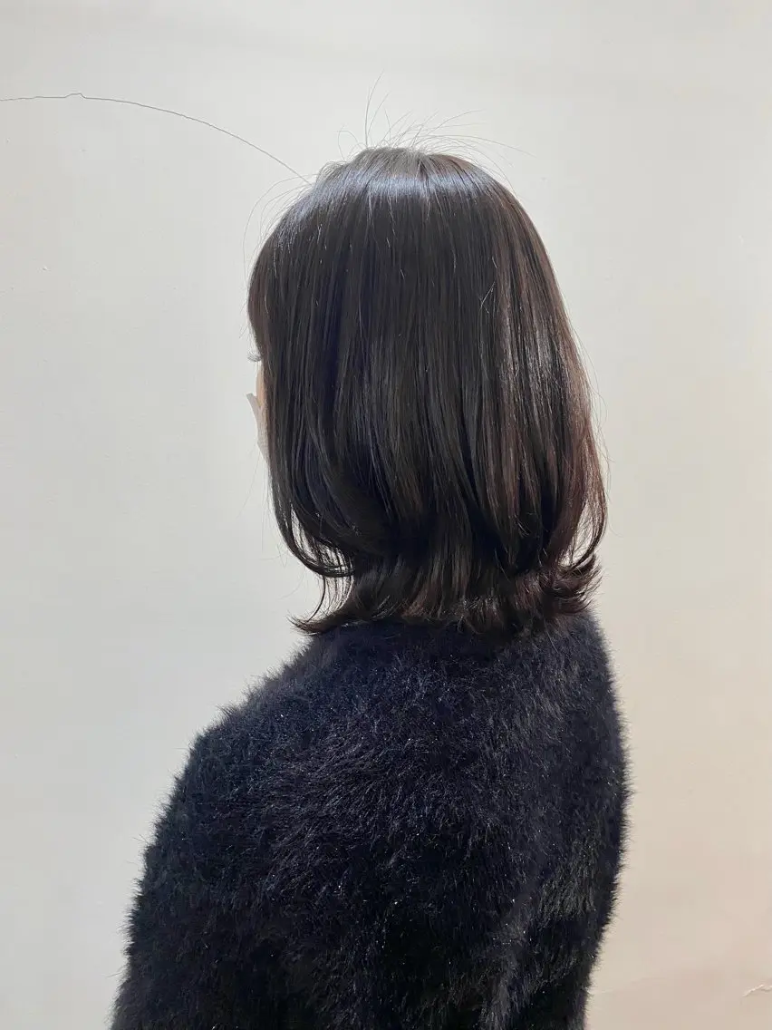 ミディアム カラー ピンクカラー レイヤーカット カット ヘアカラー トリートメント Kazaoka Saraのヘアスタイル