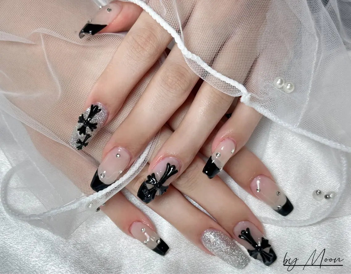 ネイル Moon Nailsのネイルデザイン