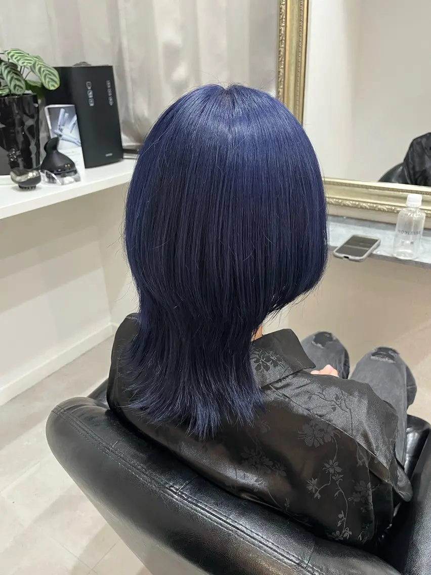 ミディアム カラー ブリーチ くびれヘア ウルフカット カット ゆな🎀ハイトーン /レイヤーのヘアスタイル