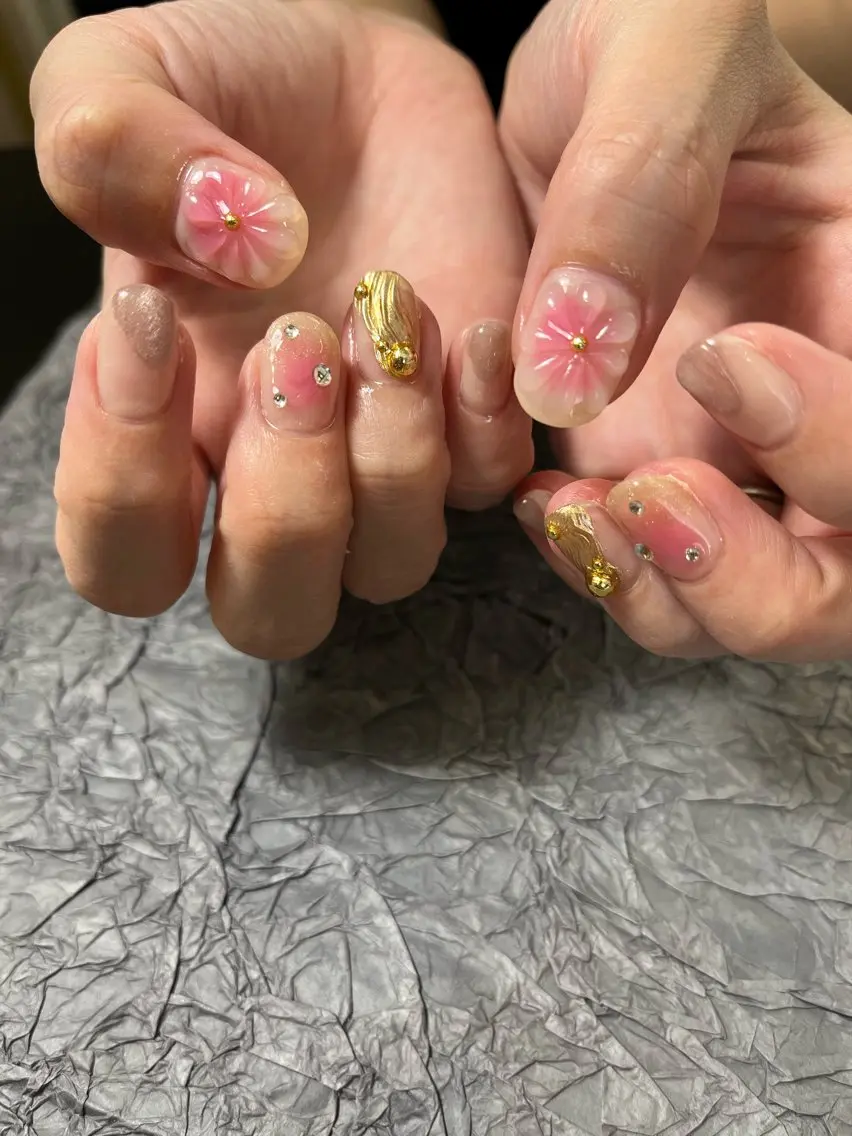 ネイル S. SAYAのネイルデザイン