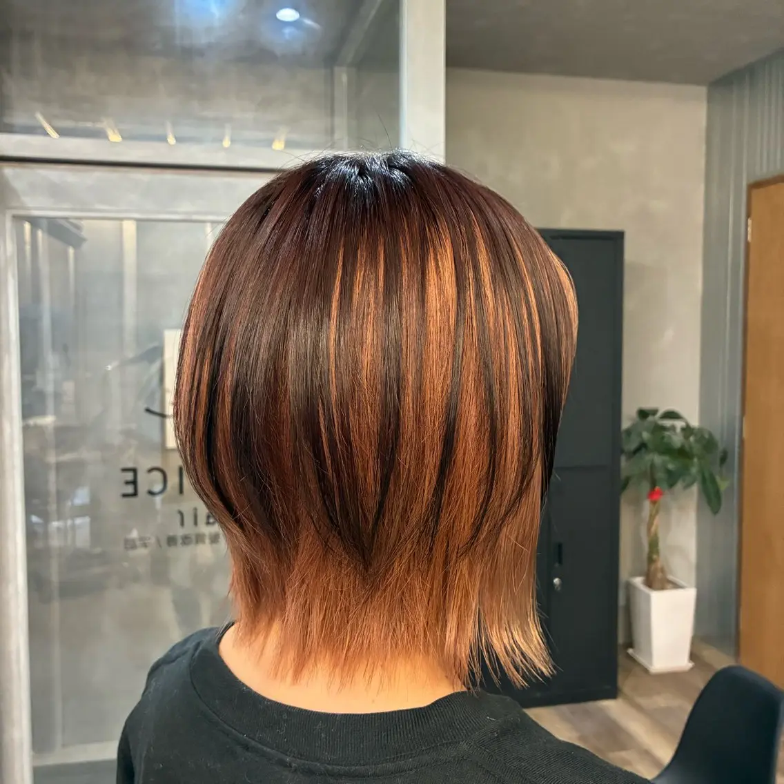 ブリーチを使ったデザインカラークーポン‼️(トリートメント追加🉑)の写真
