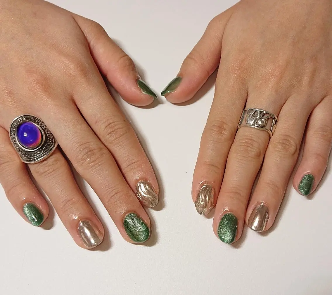 ネイル マグネットネイル JEWEL nailのネイルデザイン
