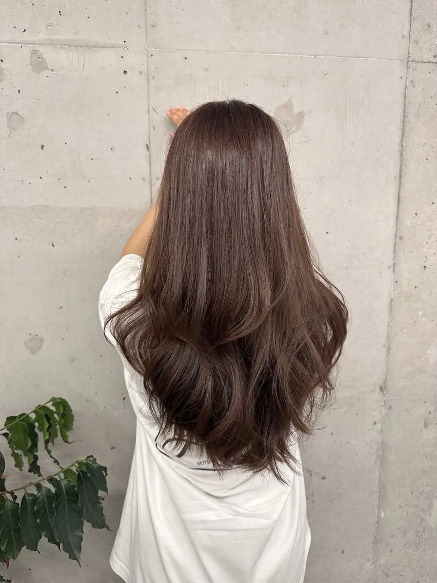ロング カット ヘアカラー トリートメント 片岡 開人のヘアスタイル