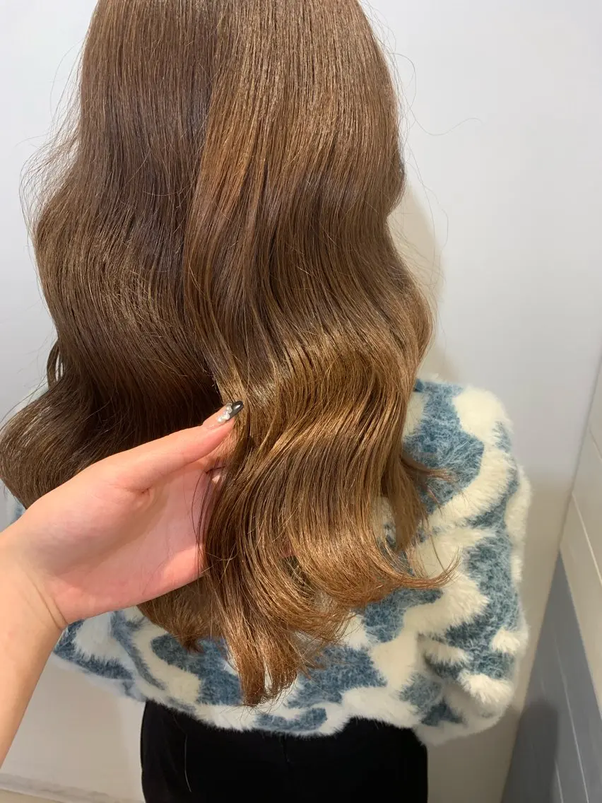 セミロング カラー 🍓韓国ヘア レイヤ ーカット🍓笠原 葵のヘアスタイル