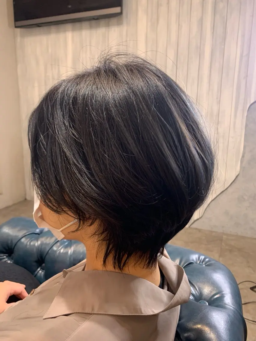 ショート カット ヘアカラー Attirer Kaiのヘアスタイル