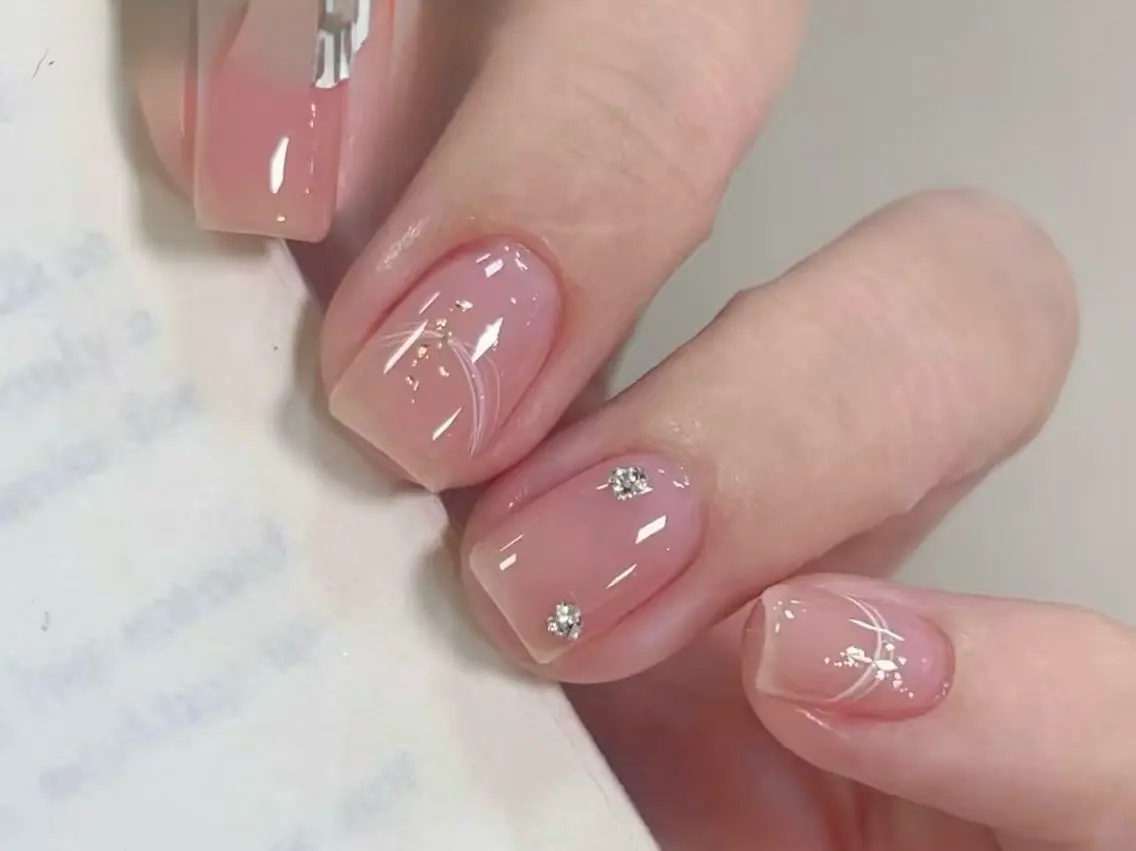 ネイル チークネイル 長さ出し フットネイル フレンチネイル ジェルネイル ハンドネイル Saran Nailstudioのネイルデザイン