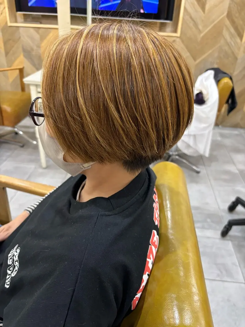 ショート カラー ハイライトカラー ハイライト カット ヘアカラー ❄️中野侑香❄️ ハイライト/ブリーチのヘアスタイル
