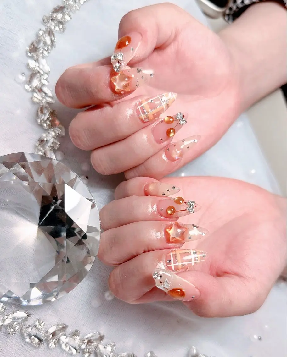 ネイル キラキラネイル マグネットネイル ぷっくりネイル 春ネイル ワンホンネイル ハンドネイル Candy Nailのネイルデザイン