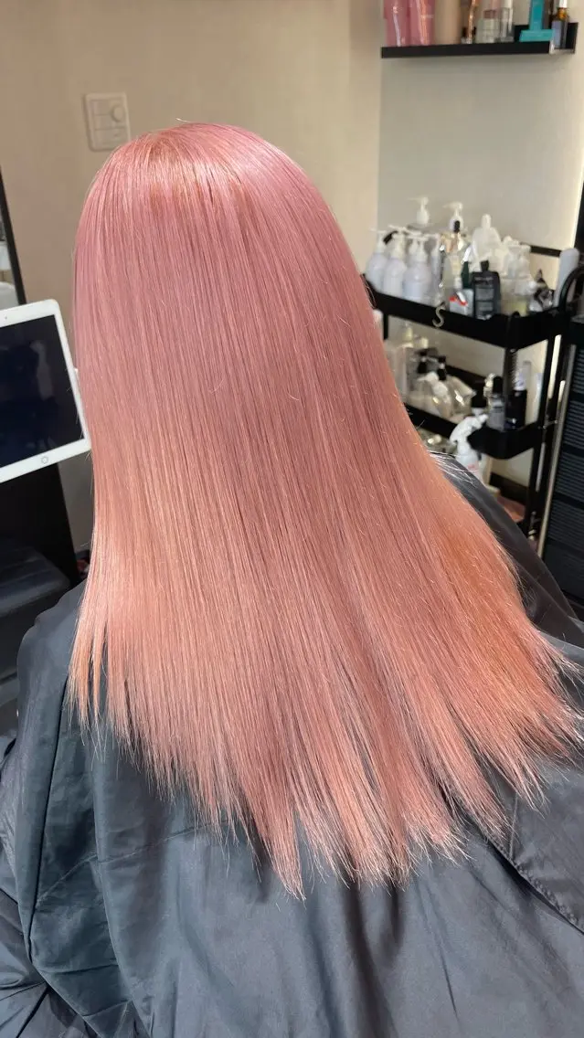 カラー 酒井 敬之のヘアスタイル