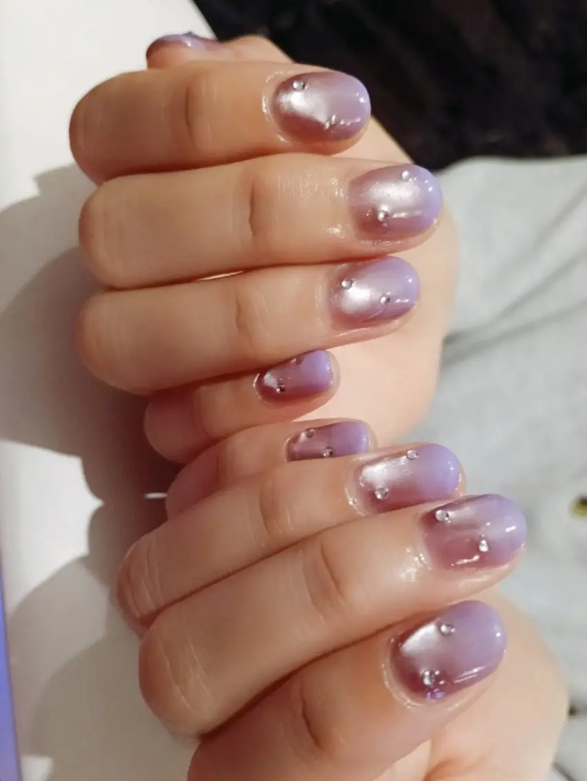 ネイル ハンドネイル 菫Nails🌝 夜間サロンのネイルデザイン