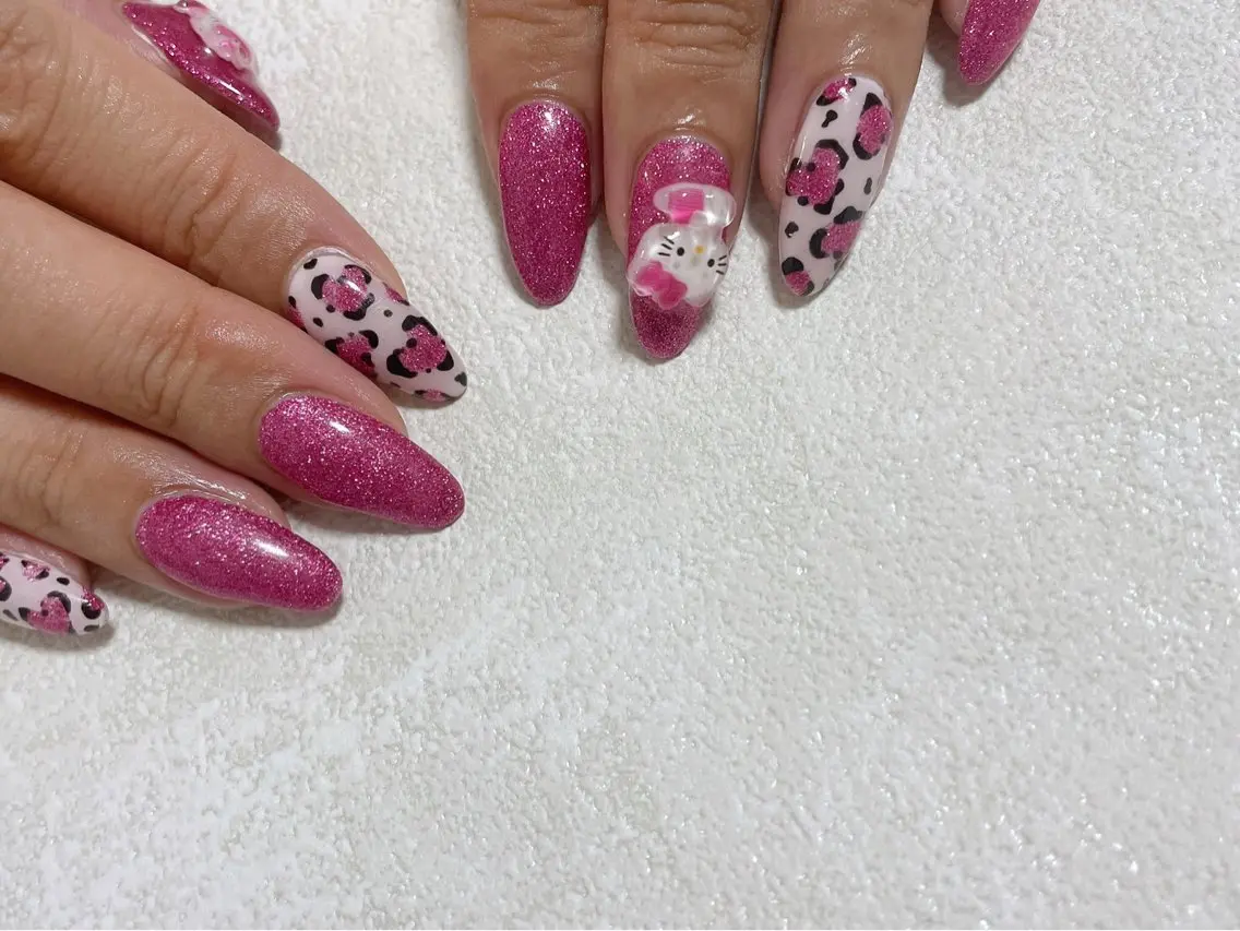 ネイル オーロラネイル フットネイル フレンチネイル ジェルネイル マグネットネイル ハンドネイル kiki nail &brow二子玉川のネイルデザイン