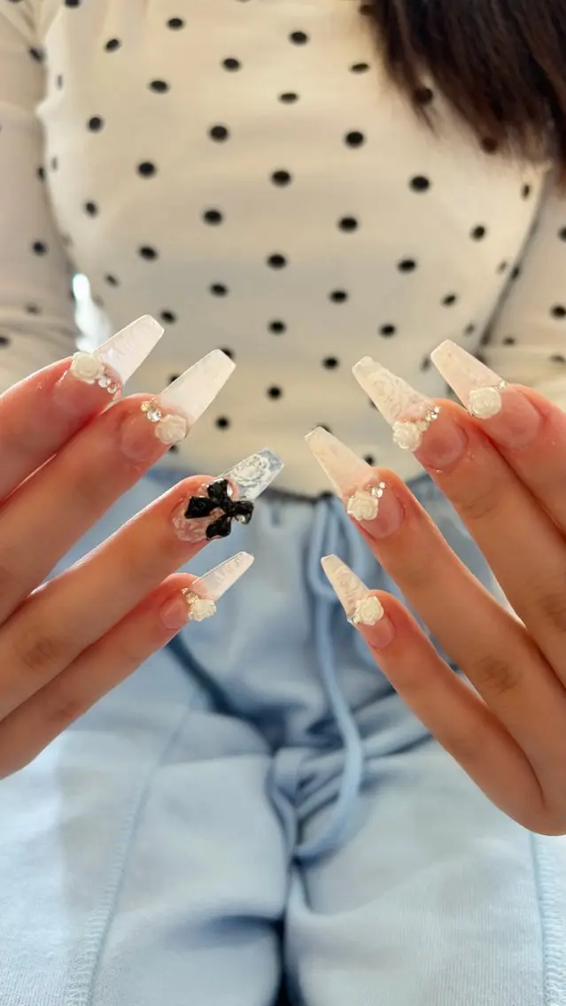ネイル ハンドネイル Nailist Rinaのネイルデザイン