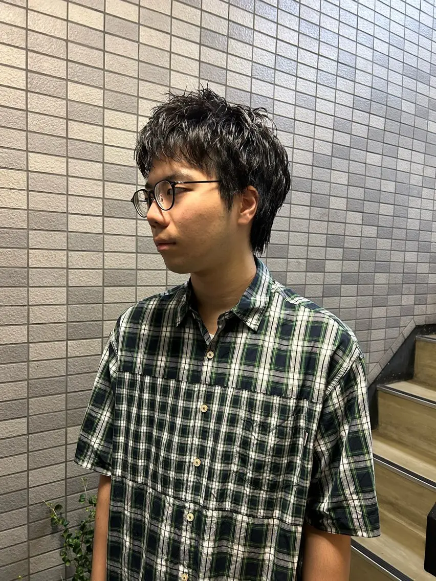 ショート パーマ メンズ メンズブリーチ メンズハイライト メンズインナーカラー メンズパーマ プードルパーマ カット 💈メンズ短髪特化 ✂︎伊藤大輝💈のヘアスタイル