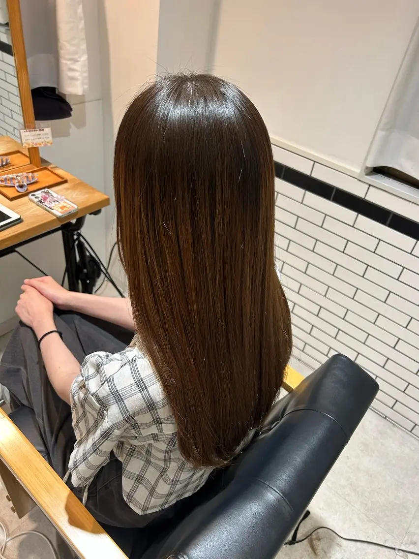 ロング カット 縮毛矯正 miho .のヘアスタイル