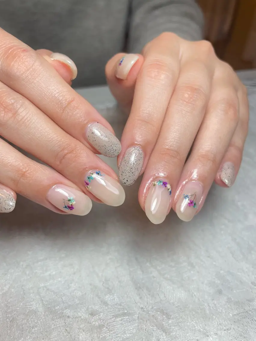 ネイル フットネイル ジェルネイル ハンドネイル nail salon Libertyのネイルデザイン