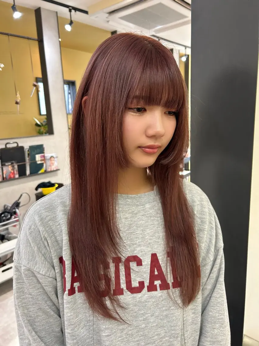 ロング カラー ベージュカラー ブリーチ ピンクカラー ピンクベージュ カット ヘアカラー トリートメント hubhair レイヤー/透明感のヘアスタイル