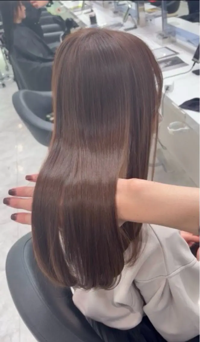 ロング カラー 縮毛矯正 野口 楓華のヘアスタイル