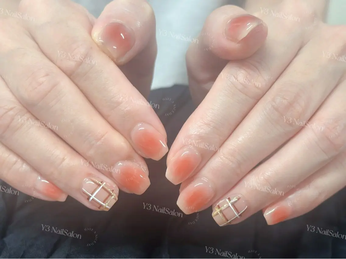 ネイル ブラウン グラデーション オレンジ ショートネイル ハンドネイル Y3 NailSalonのネイルデザイン