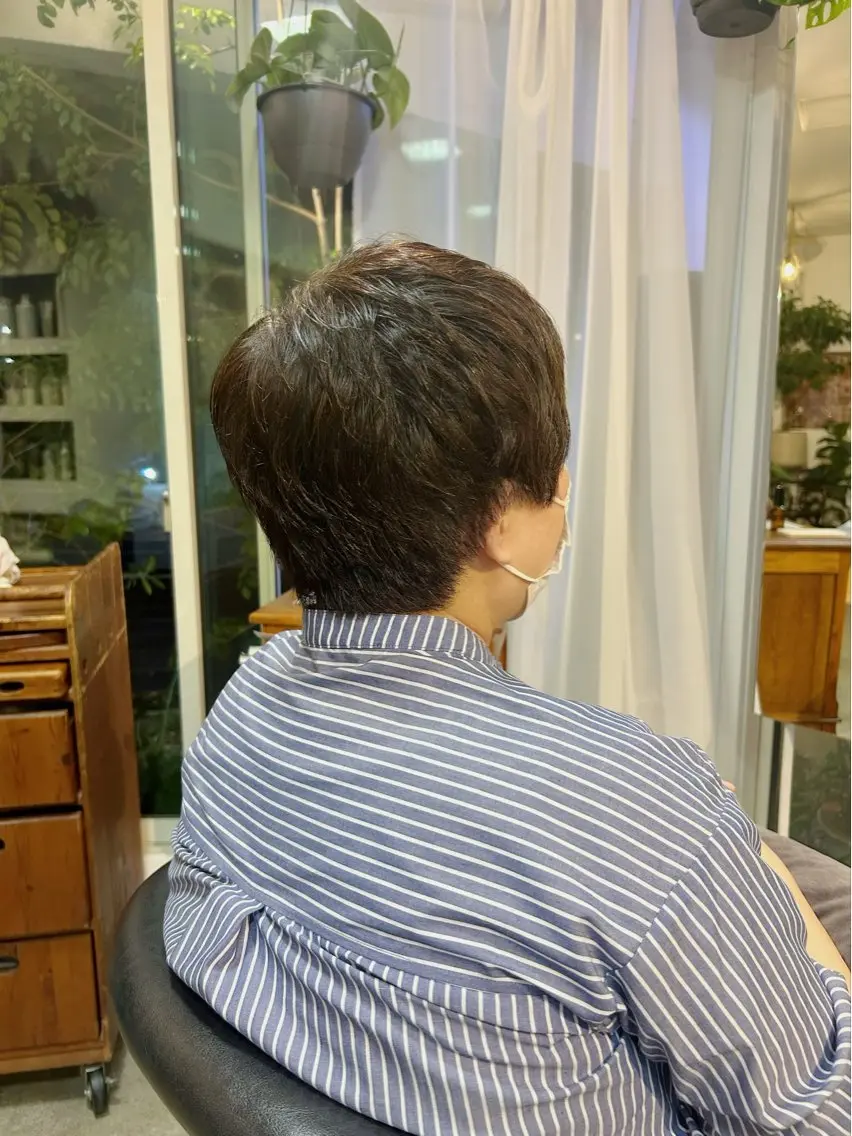 ショート 谷澤 朋佳のヘアスタイル