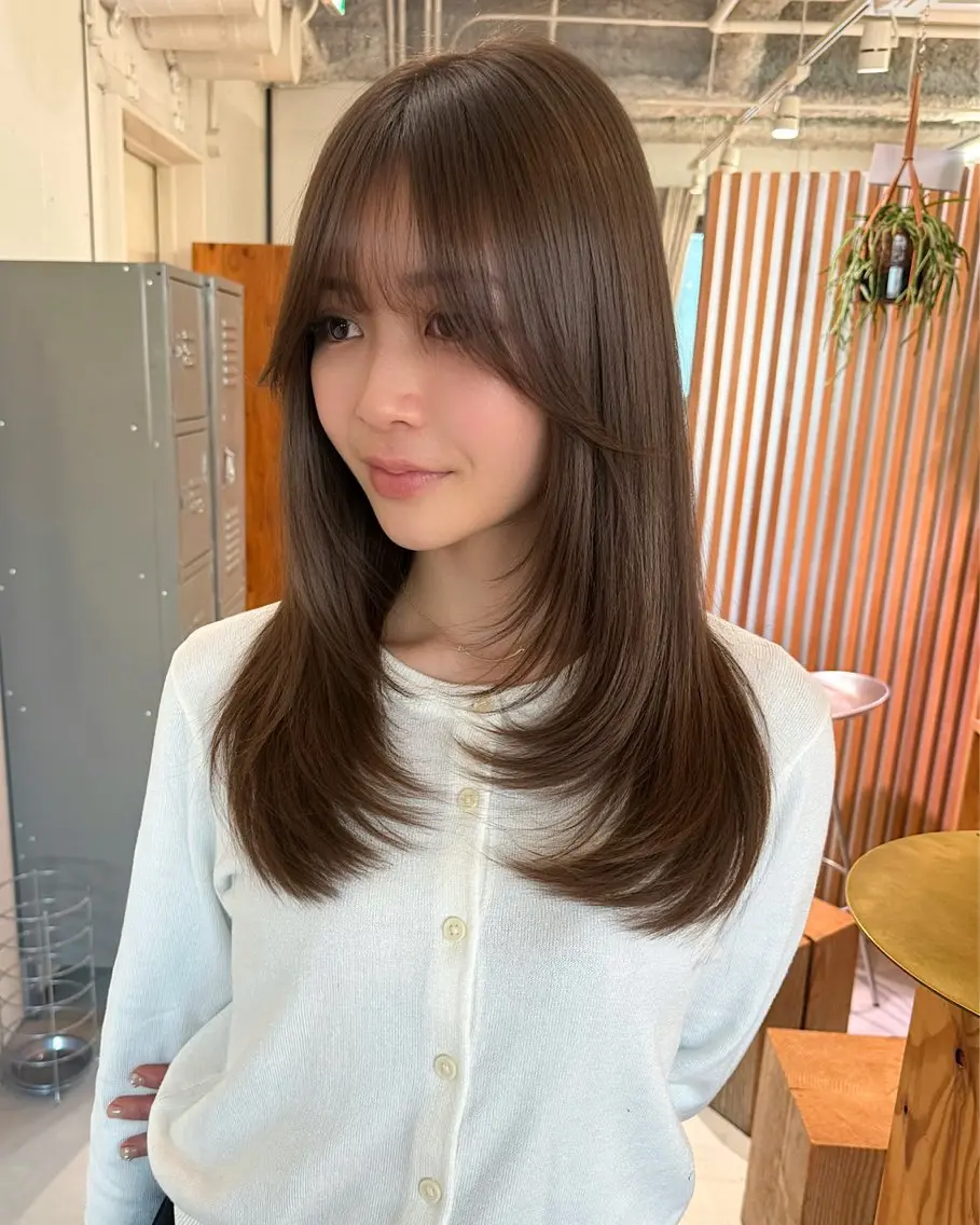 【🎗️平日のみ当日予約限定🎗️】似合わせカット＋透明感カラー＋内部補修トリートメントの写真