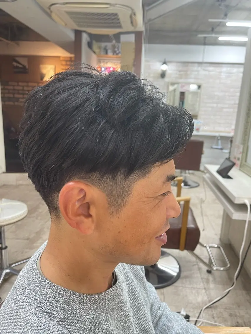 メンズ 刈り上げ 髪質改善/ブリーチ takashiのヘアスタイル