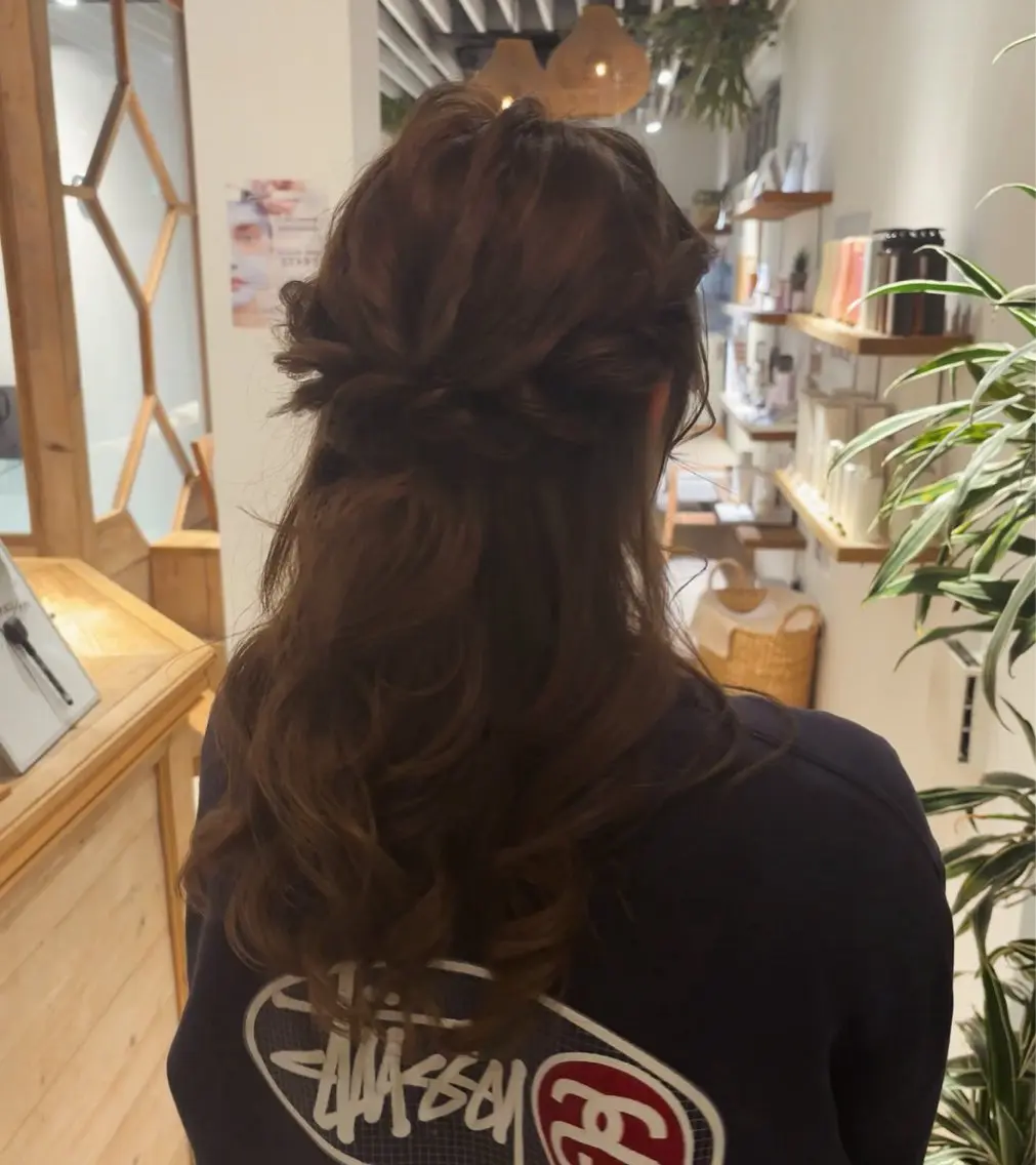 ヘアアレンジ ハーフアップ ヘアセット 大船/レイヤーカット Kananiのヘアスタイル