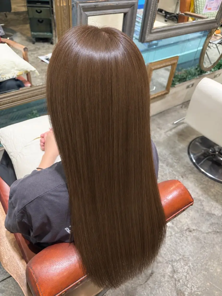 カラー ベージュカラー ヘアカラー たかの ゆめなのヘアスタイル
