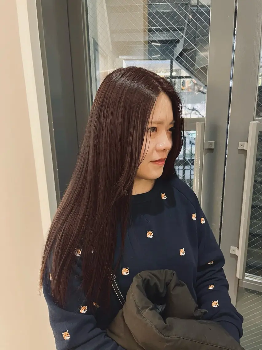 ロング カラー 渡邊 百咲のヘアスタイル