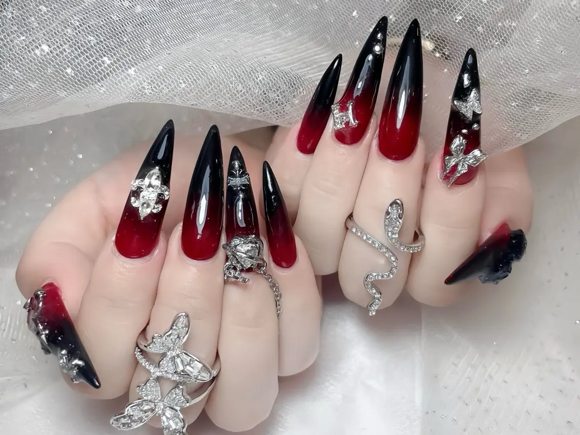 ネイル アニマル柄 べっ甲ネイル ブルー ボルドー ブラウン ハンドネイル Rin Nail 新大久保店のネイルデザイン