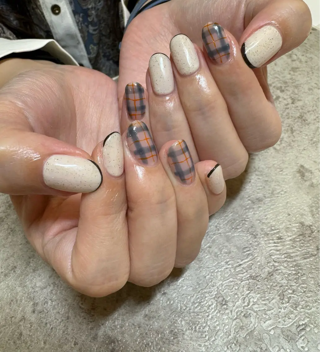 ネイル ハンドネイル nailist kanae🦖のネイルデザイン
