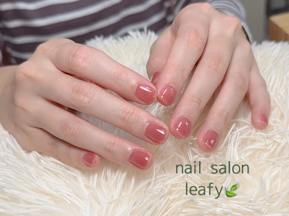 ネイル ワンカラーネイル ハンドネイル ネイルサロン leafyのネイルデザイン