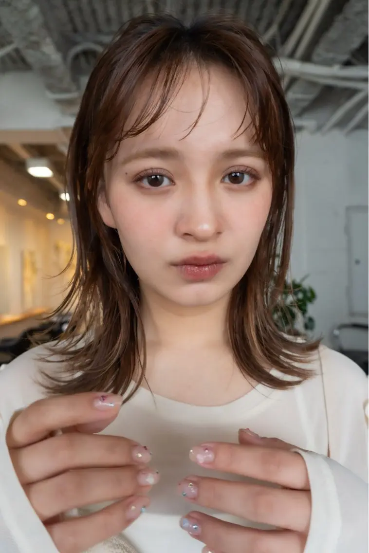 ミディアム カラー 顔まわりレイヤー レイヤーカット カット ヘアカラー トリートメント レイヤー/似合わせ TAKUYAのヘアスタイル