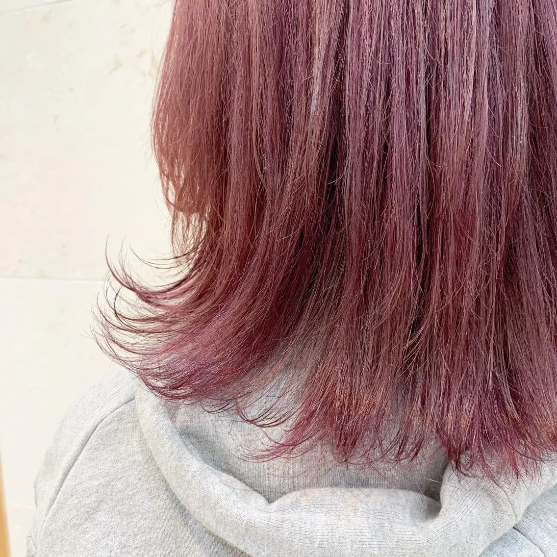 ショート カット ヘアカラー トリートメント 💘カラー人気No. 1💘SAYAのヘアスタイル