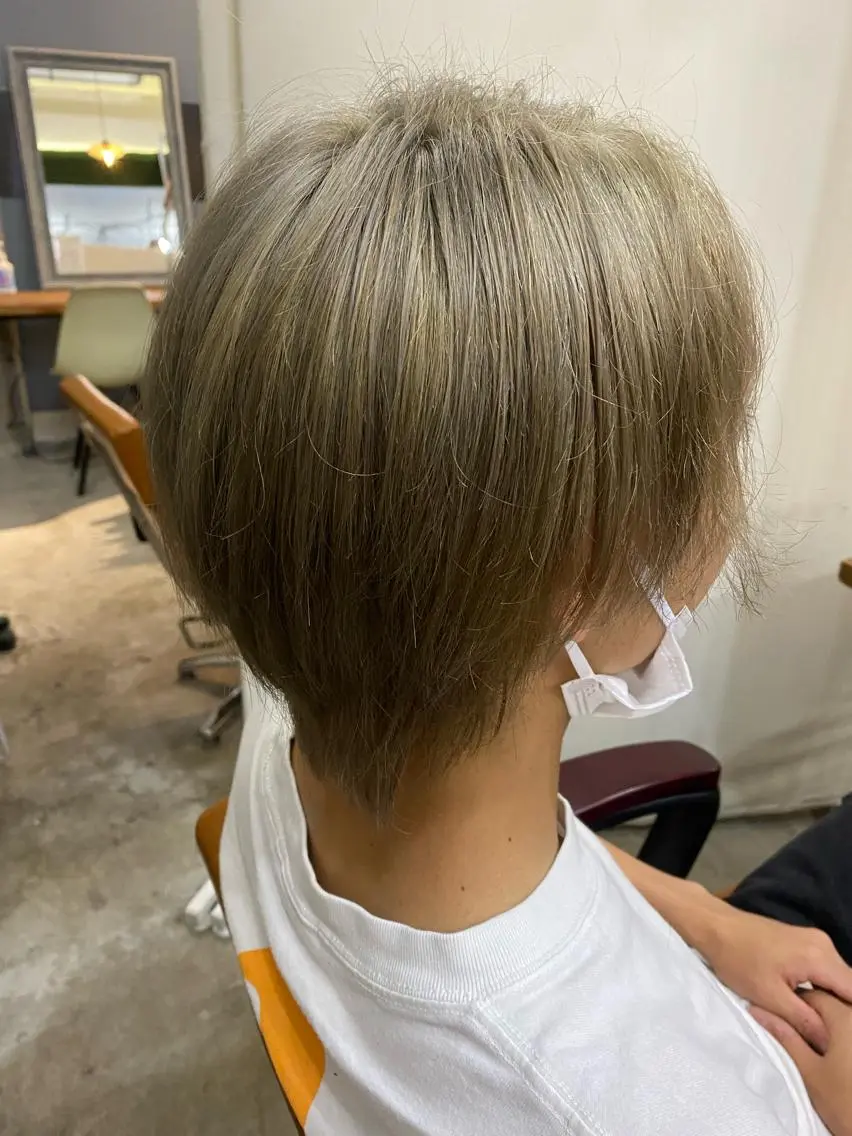 メンズカット+ワンカラーの写真