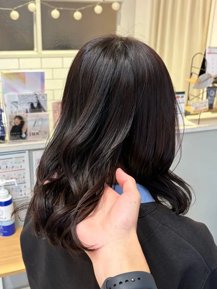 ミディアム カット ヘアカラー トリートメント ☁️横山 翔🫧のヘアスタイル