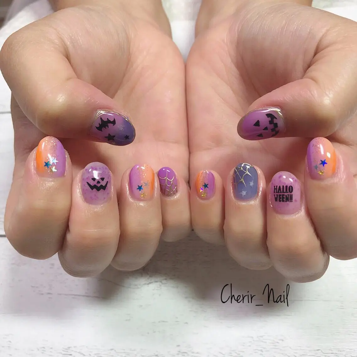 ネイル アートネイル クリアネイル ハロウィン 持ち込み Cherirnail kaoriのネイルデザイン