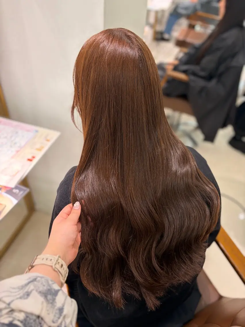 ロング カット ヘアカラー トリートメント 巻ける🫧縮毛矯正 💞はな🎀のヘアスタイル