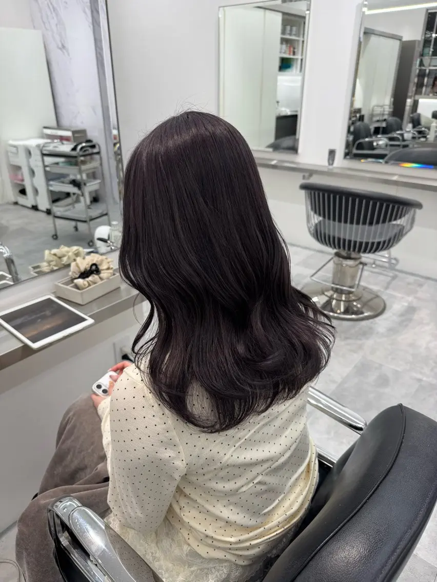 ロング カラー カット ヘアカラー Parve  Mix 🫧梶川虹のヘアスタイル
