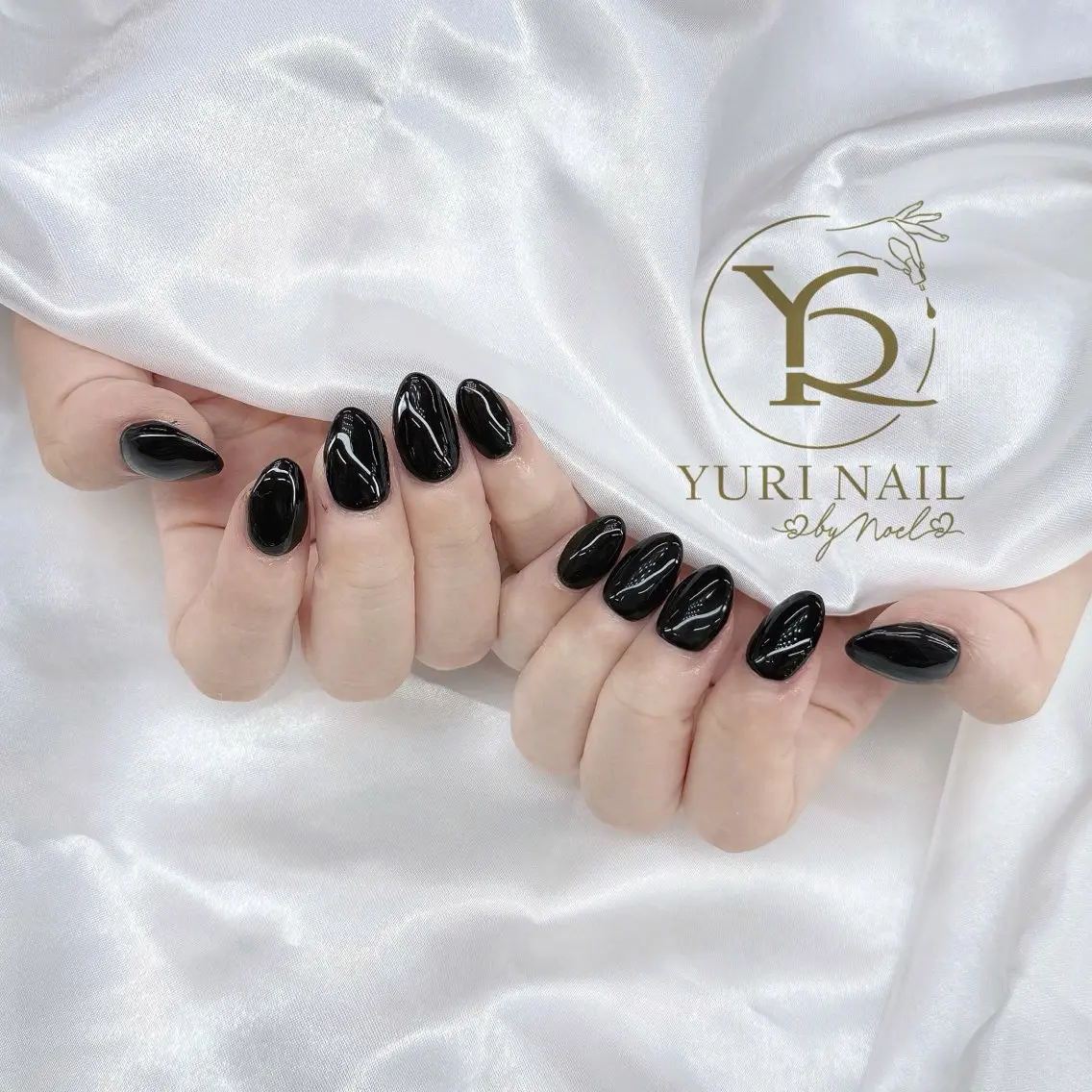 ネイル ハンドネイル フットネイル ハンドケア YURI Nail NARITAのネイルデザイン