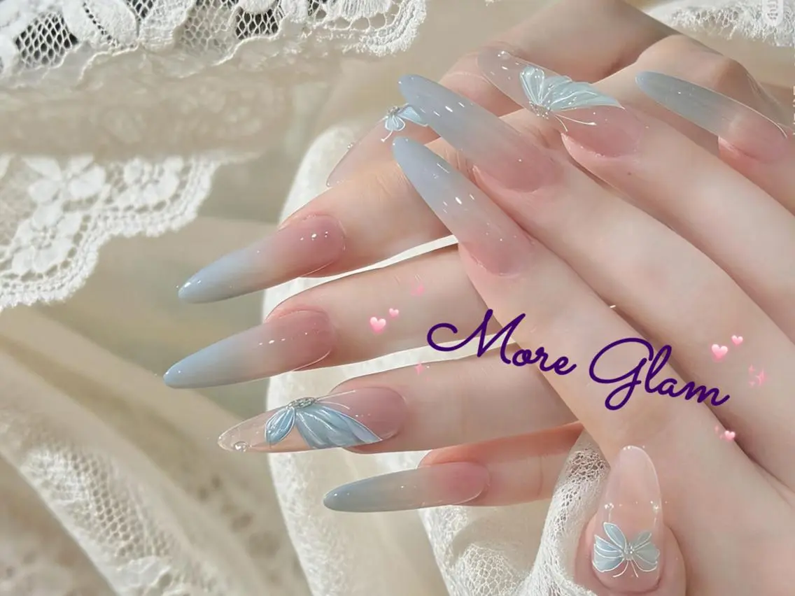 ネイル 長さ出し フットネイル フレンチネイル ジェルネイル ガラスフレンチ MoreGlam ネイルのネイルデザイン