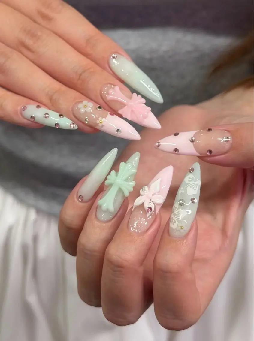ネイル オーロラネイル ボルドー ブラウン 氷ネイル・うるうるネイル キラキラネイル ハンドネイル Sora  Nail 長さ出し専門店のネイルデザイン