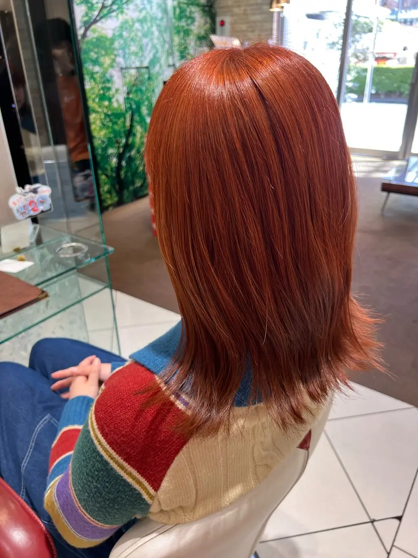 セミロング カラー 髪質改善×ハイトーン ✨倉持のヘアスタイル