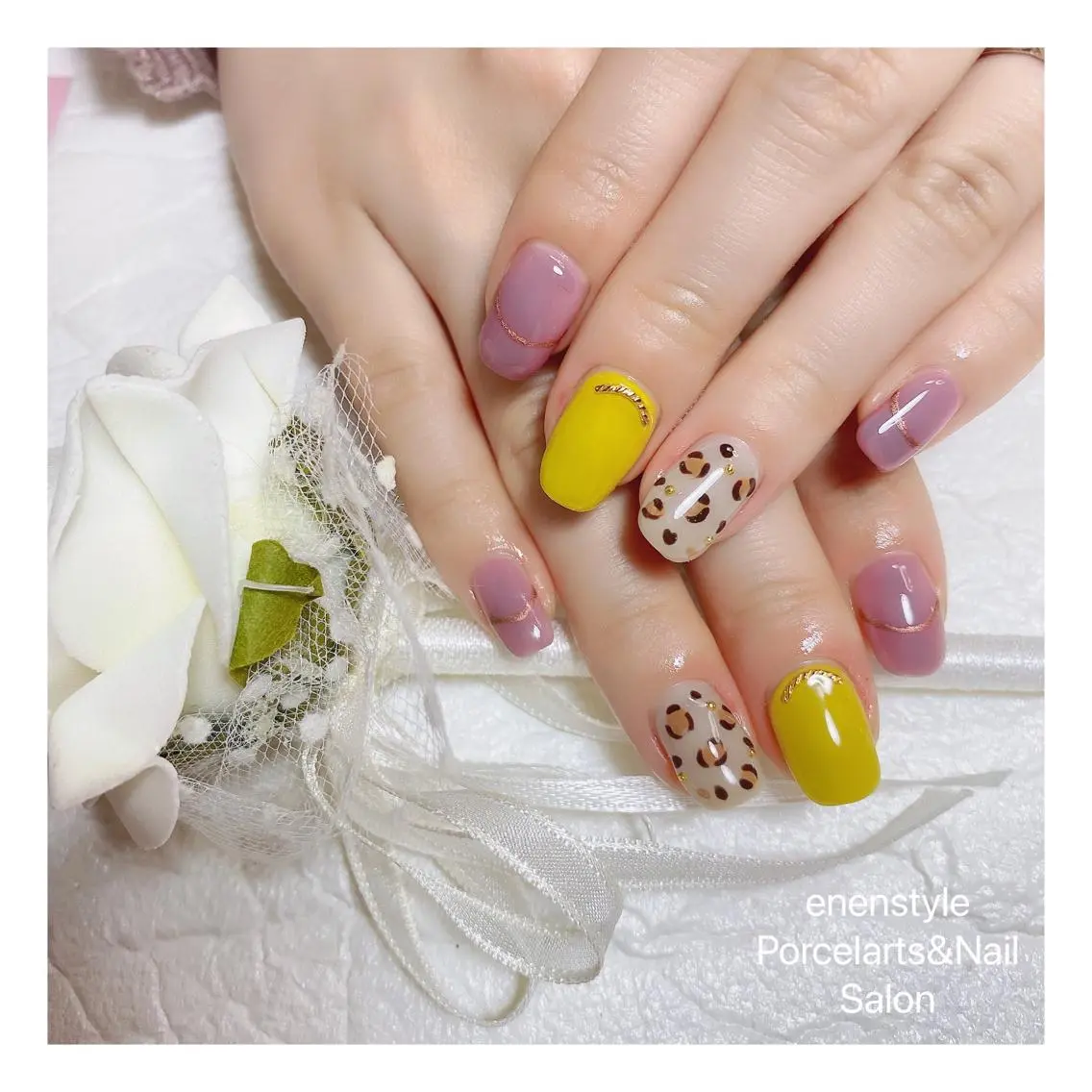 ミディアム ネイル 🐾enen style 🐾のネイルデザイン