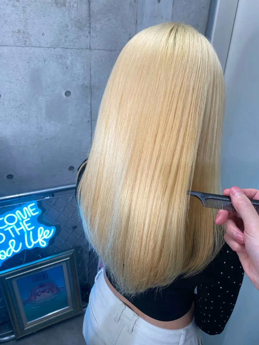 ロング カラー ブリーチ 抜きっぱなしブロンド ブロンド 國分 伸也のヘアスタイル