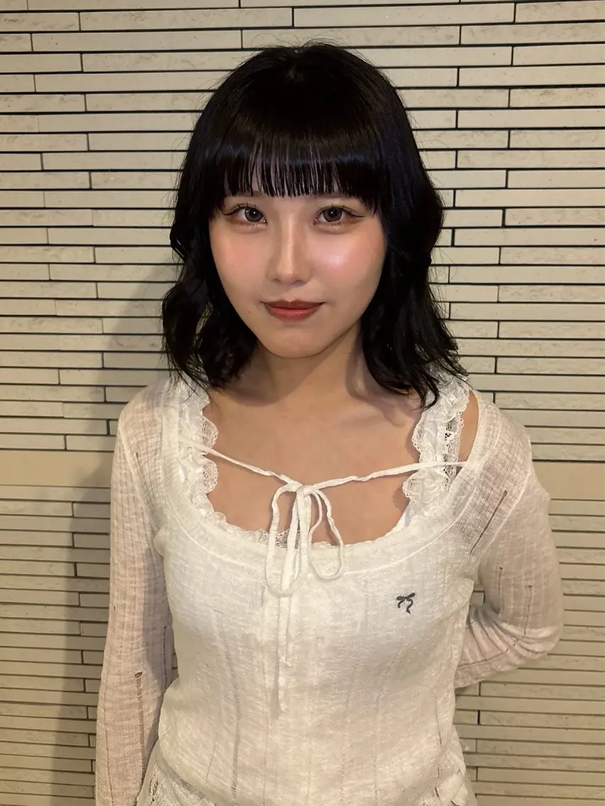 ミディアム ヘアカラー トリートメント Karin／ レイヤーブリーチ🥀のヘアスタイル