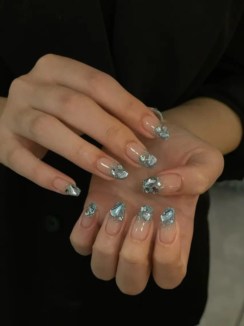 ネイル アートネイル オーロラネイル フレンチネイル ジェルネイル グラデーション ハンドネイル Sora  Nail Studioのネイルデザイン