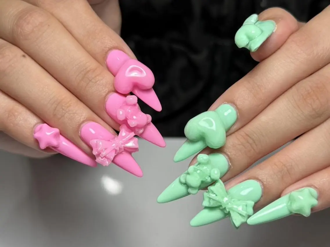 ネイル 長さ出し グラデーション 卒業式 キラキラネイル マグネットネイル RiRi Belle Nail池袋のネイルデザイン