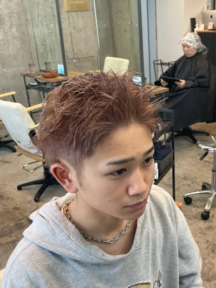 ショート カラー パーマ メンズ カット 🎧【パーマ師】 SOUMA🎧のヘアスタイル