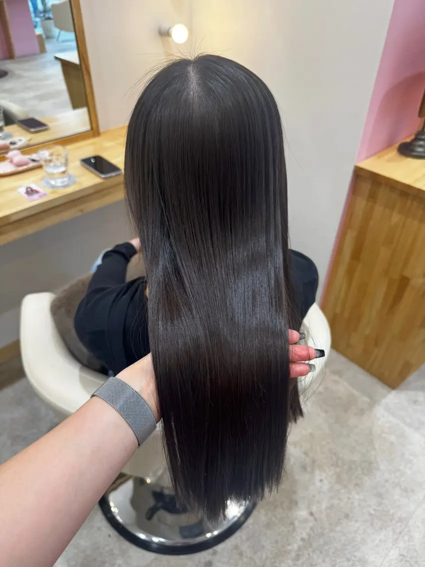 ロング 盛れる透明感カラー ♡ayana♡のヘアスタイル