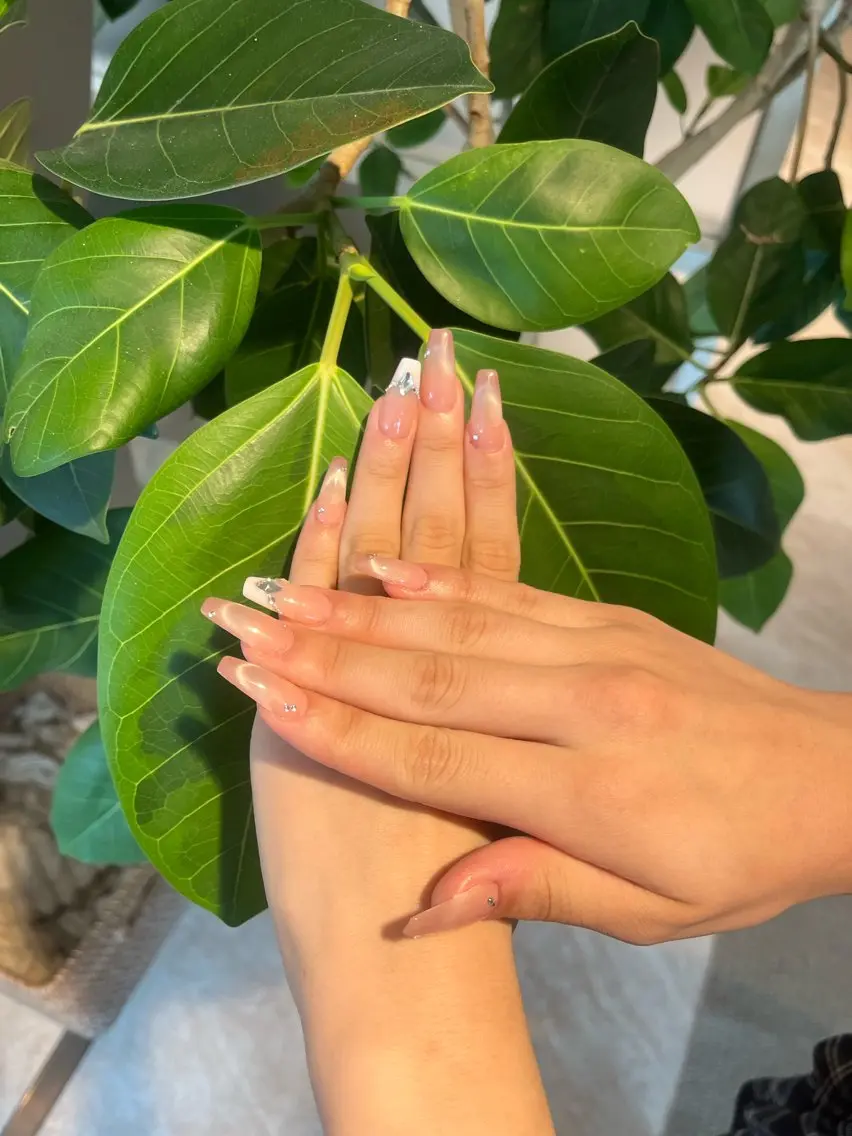 ネイル FOINAIL sakuraのネイルデザイン